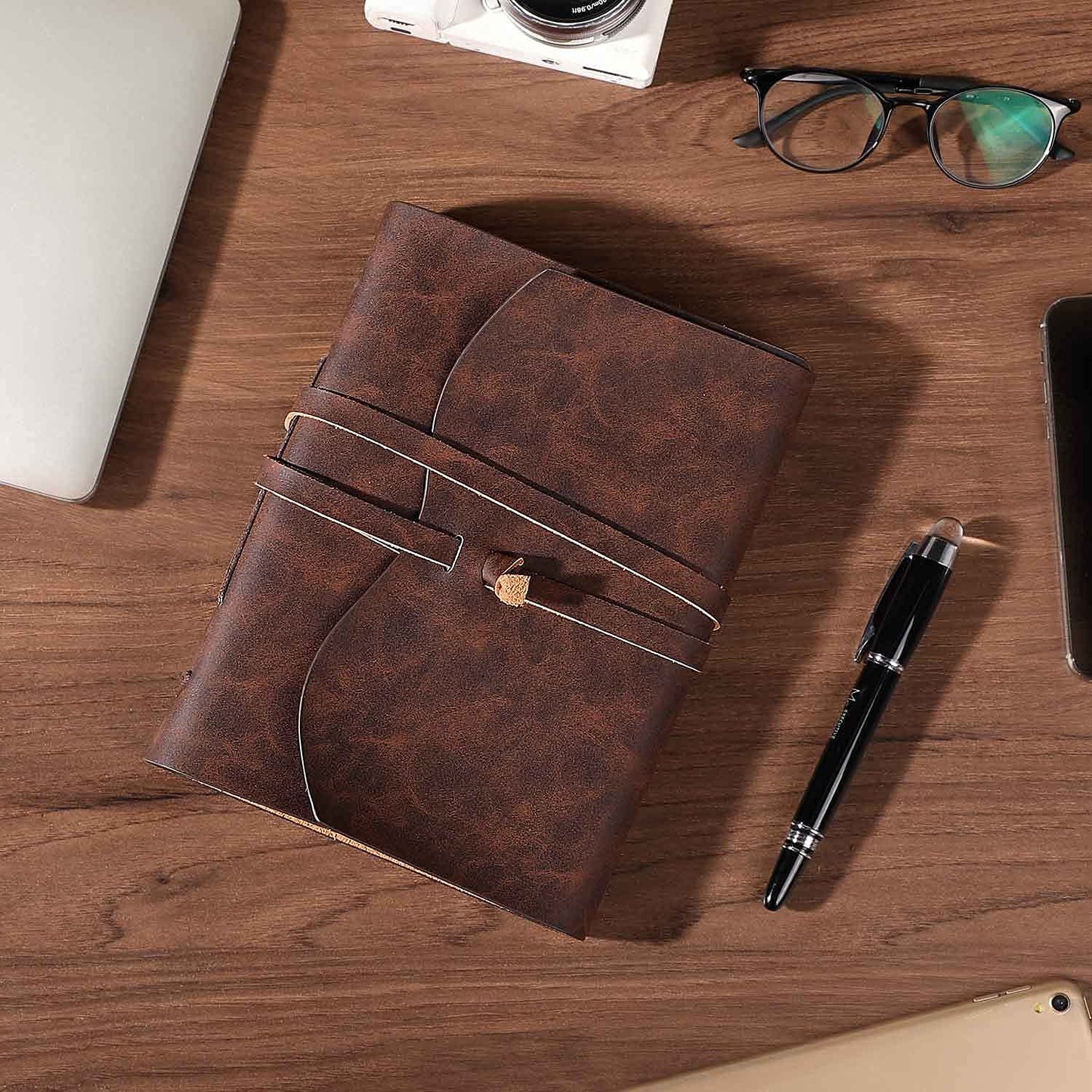 Hotcinfin Leather Bound Journal for Men/Women, Rustic Vintage Handmade Large Writing Notebook with 240 Kraft Lined Pages(6x8 inches), Business/Travel Daily Notepad Sketchbook Gift - Brown