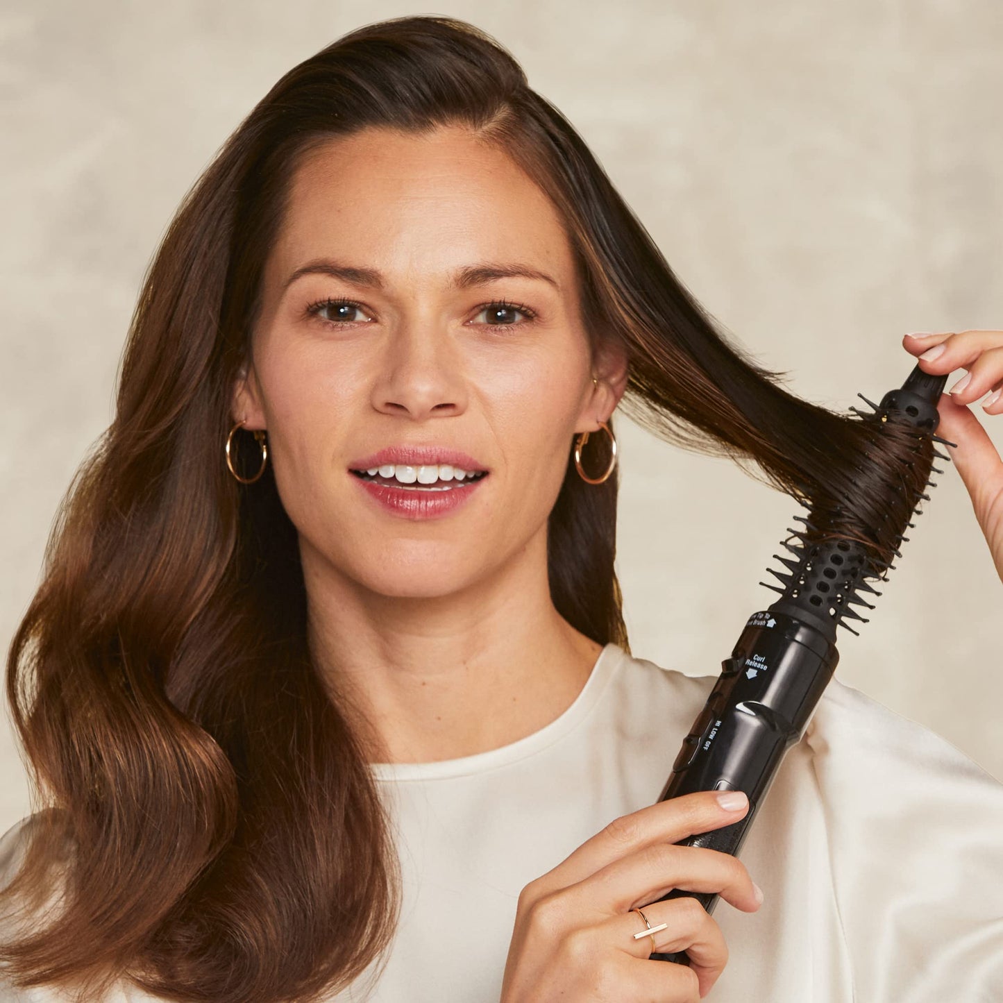 Hot Tools Pro Artist Hot Air Styling Brush | Style, Curl and Touch Ups (1”) Black