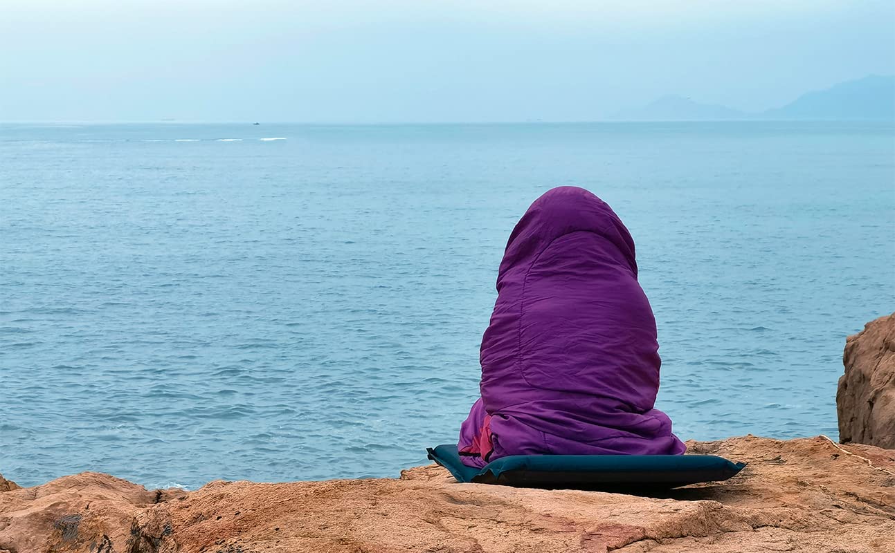 Clostnature Sleeping Bag for Adults and Kids - Lightweight Camping Sleeping Bag for Girls, Boys, Youths, Ultralight Backpacking Sleeping Bags for Cold Weather - Compression Sack Included(Left Zipper)