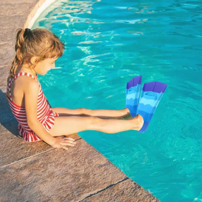 Gugmoy Kids Swim Fins,Comfortable Silicone Flippers for Swimming and Diving,Size Suitable Beginners Kids Girls Boys Adults (Medium, Colorful-G)