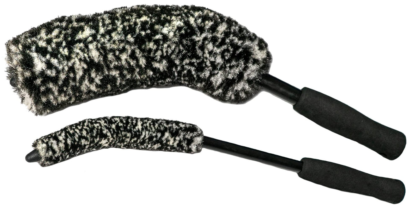 ExoForma Bendable Brush Set - Unique Adjustable 2-Piece Wheel Brush Set Cleans Behind Wheels - Tough Yet Gentle Wool Fiber + No-Scratch Rubber Tip Safe for All Wheel Types - Comfy Ergonomic Grip
