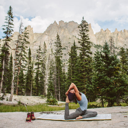 Therm-a-Rest Z Lite Original Camping and Backpacking Sleeping Pad, Coyote/Grey