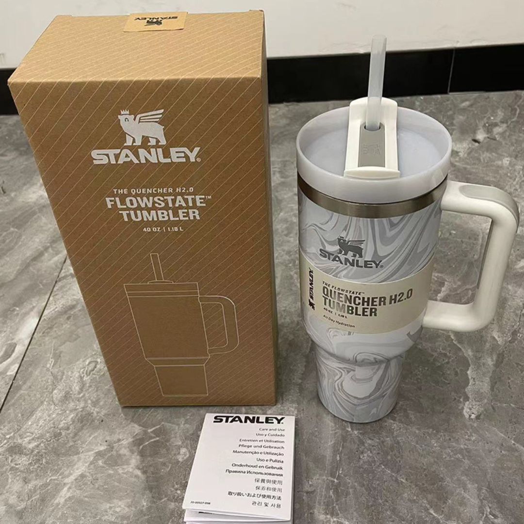 The Stanley Quencher Tumbler 40 oz